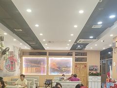 -江城燕子大排档(江汉路步行街店)