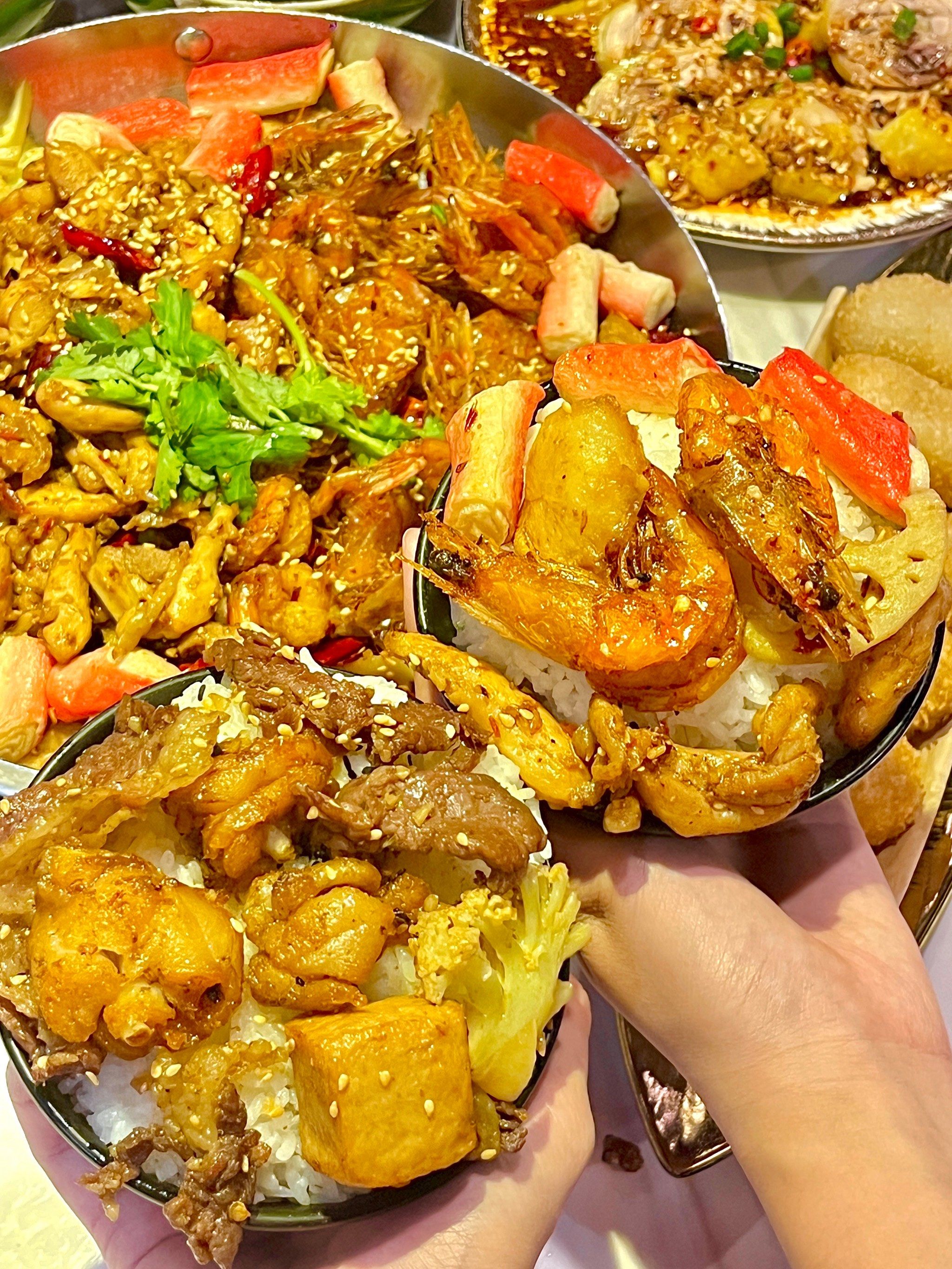 这家我经常来的干锅店果然弄什么都好吃 · 92双拼干锅