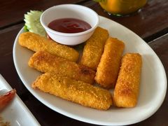 -Green Tree Rest. & Pub