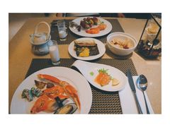 -亮马河饭店翠雅咖啡厅