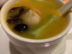 -渝半城经典川粤菜(重庆天地店)