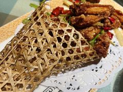 小烧鸡翅-四姐妹东北饺子(沙尾路店)