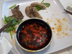 -甘掌门·化州驰名牛杂粉(越秀店)