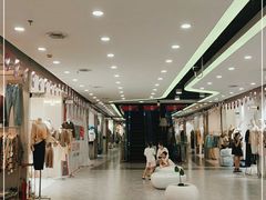 -兴旺欧韩城(上海兴旺国际服饰城店)