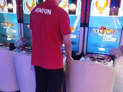 -嗨翻Hi-Fun竞技主题乐园·蹦床亲子生日轰趴(国光1937店)