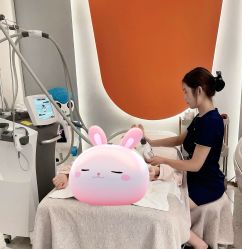 -Lily纤美·科技减脂中心