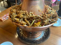 -炉小二铜锅牛蛙•川湘菜(三里屯店)