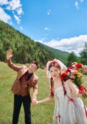 -雅云婚纱摄影工作室旗舰店