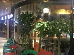 等位区-李想大虾(绿地新都会店)