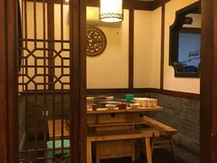 -锅首鲜品火锅(鸳鸯店)