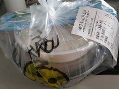 -愉肴麻辣香锅(中北镇店)
