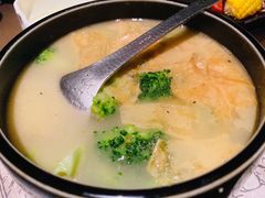 -穹六人间 people 6(岳阳路店)