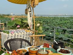 -七的湖·晚芳亭·阳澄湖农家菜·大闸蟹(莲花岛店)