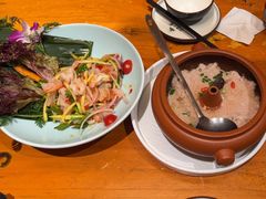 -老滇山寨•云南特色菜•地方菜•民族风情歌舞表演(金碧店)