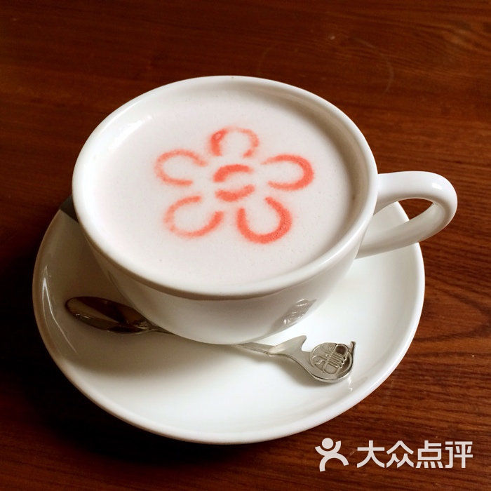樱桃咖啡馆樱桃拿铁图片 - 第1张