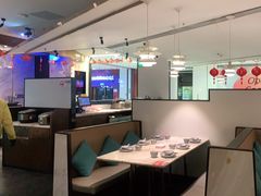 大堂-周渝食惦·酸菜鱼精致川菜(横岗店)
