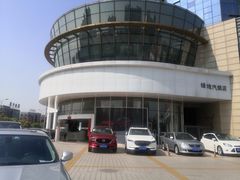 -上海绿地东一汽马自达4S店(彭浦新村店)