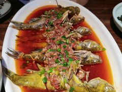 牛肉酱蒸昂刺鱼-鱼食饭稻·苏浙土菜17年老馆子(平江路店)