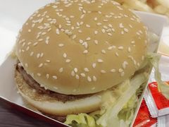 -麦当劳(宾水西道店)