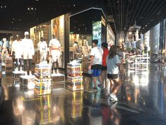 -NIKE品牌体验店(南京东路店)