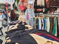 -广州壹马服装广场