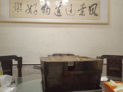-聚汇三少·龙虾·中餐厅(莫邪路新天地店)