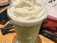 -星巴克臻选(周浦万达店)