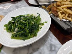 -小菜园新徽菜(宜兴八佰伴店)