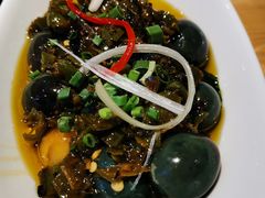 -山城外·非遗酸菜鱼(新都汇融店)