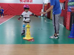 -悦动体能篮球羽毛球网球(三里河店)