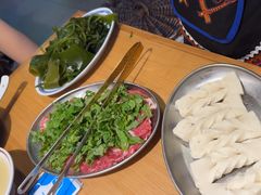 -洱火云南酸菜牛肉火锅(石景山当代商城店)