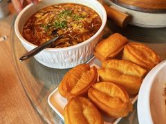 小油条配酸辣汤-味莊·青岛菜(云霄路店)