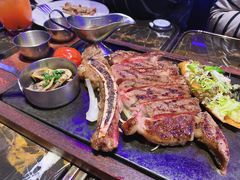 肉眼牛排-MOSSO德国餐厅·音乐酒吧(环宇荟店)