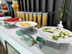 -亚洲国际大酒店·云顶阁旋转自助餐厅