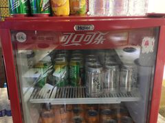 -运气牛自助酱大骨火锅(南京东路店)
