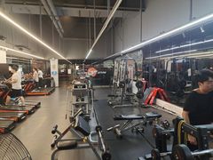 -乐刻运动健身(百安居洛克公园店)