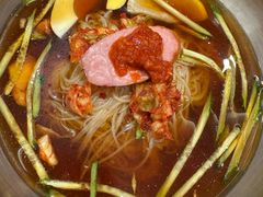 -啊美丽炭火烤肉(滑翔一店)