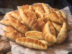 -Dough&Joe团憩(瑞虹天地月亮湾店)