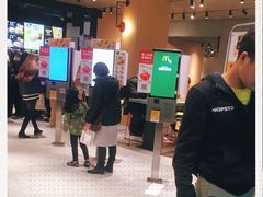 -麦当劳(中山公园龙之梦店)