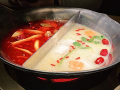 -湊湊火锅·茶憩(恒隆广场店)