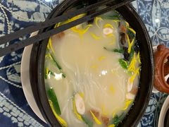 -桥香园过桥米线(国贸店)