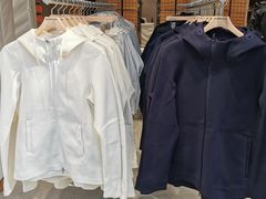 -迪桑特DESCENTE(北京三里屯BLANC店)