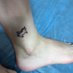 -越域刺青