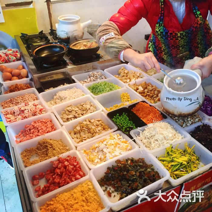 垃圾街美食一条街砂锅粥图片 - 第366张