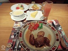 -斗牛士牛排(南京东路店)