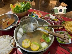 牛骨清汤锅底-潮汕·草根牛肉档(上海荟聚城市集市店)