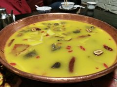 -哈吱喂丽江火塘·牦牛火锅(五一街店)