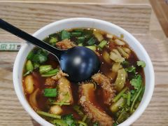 -南门金峰辣子鸡·玩串串(昌发展万科广场店)