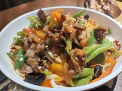 -盾亚新疆餐厅(松江万达广场店)