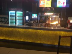 -完美世界影城(昆明翡翠湾店)